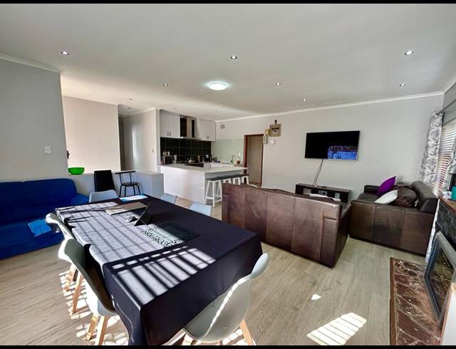 4 BEDROOM HOUSE FOR SALE IN GOODWOOD ESTATE